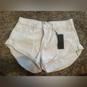One teaspoon NWT white shorts